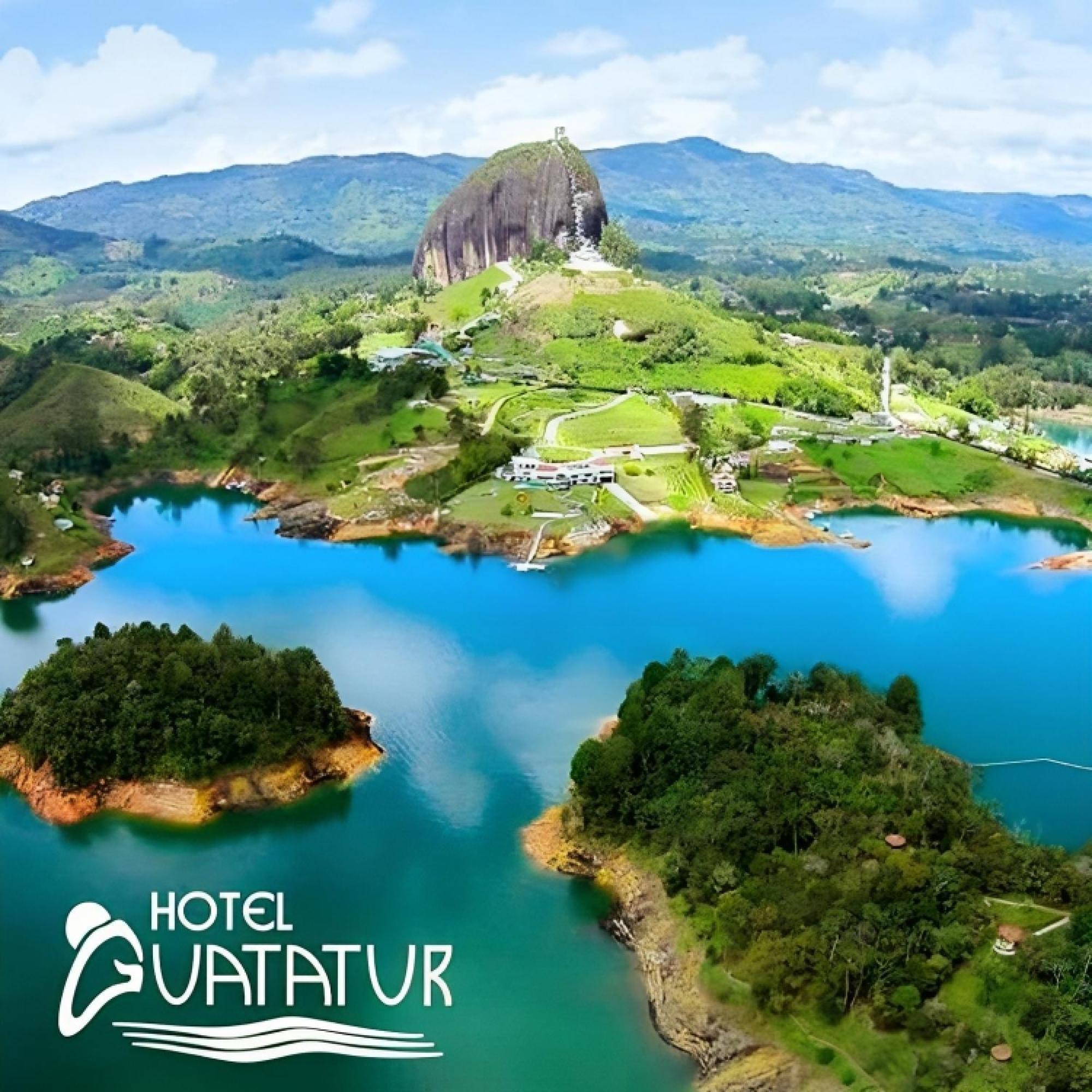 Hotel Guatatur Гуатапе Экстерьер фото
